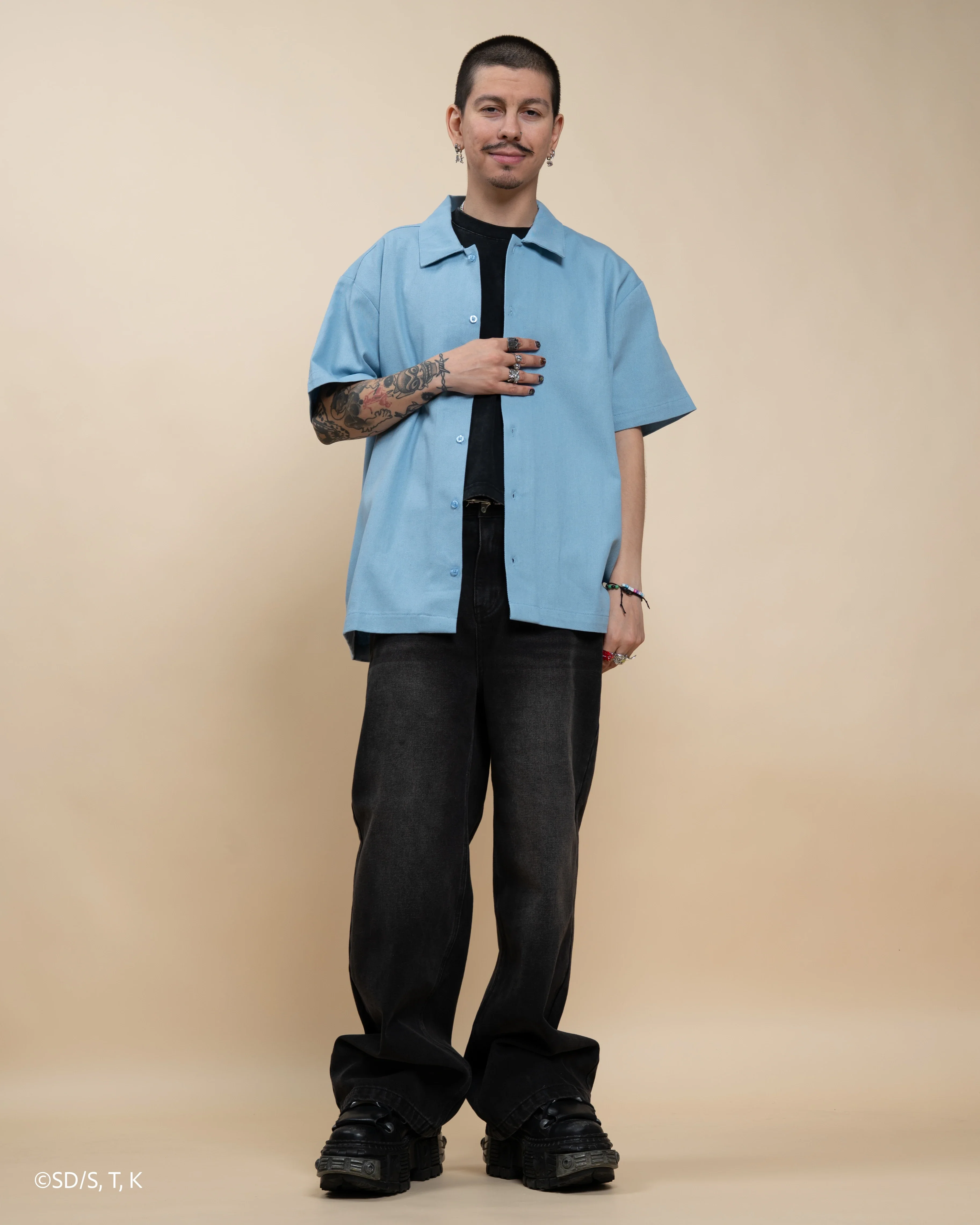 Bakura Button Up - Image 4