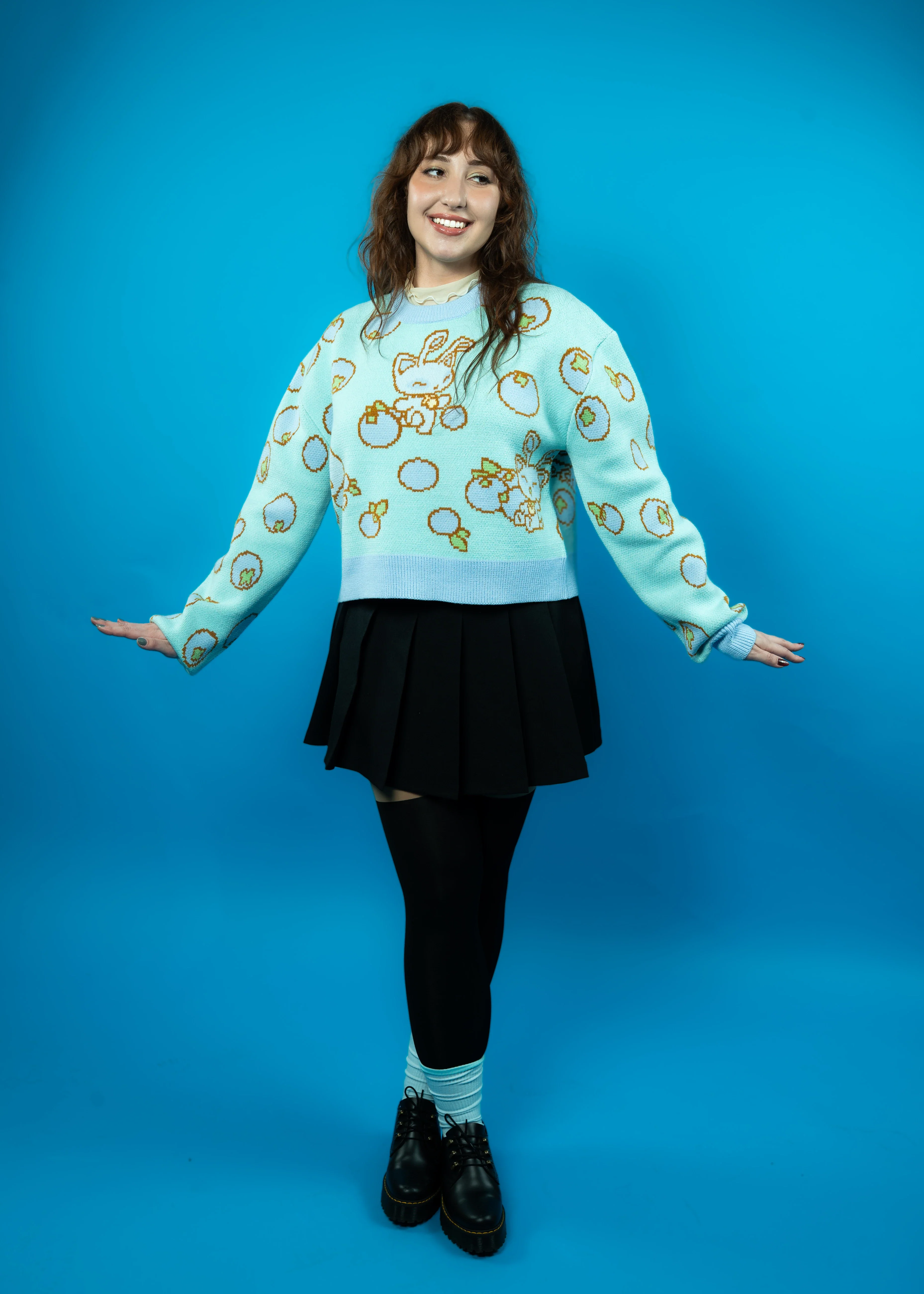 Cropped Baby Aisha Blueberry Sweater - Image 3