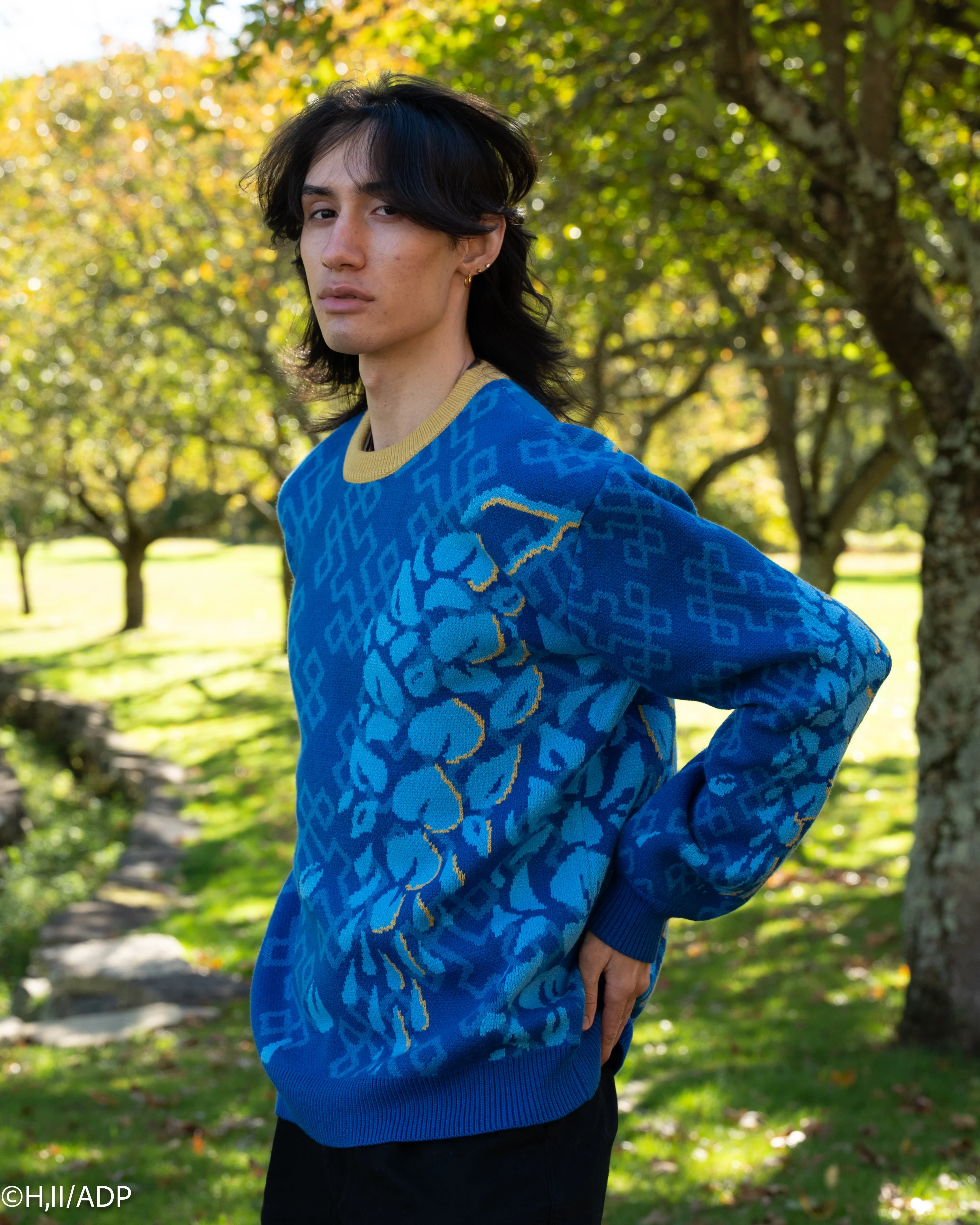 Jinshi Sweater - Image 6