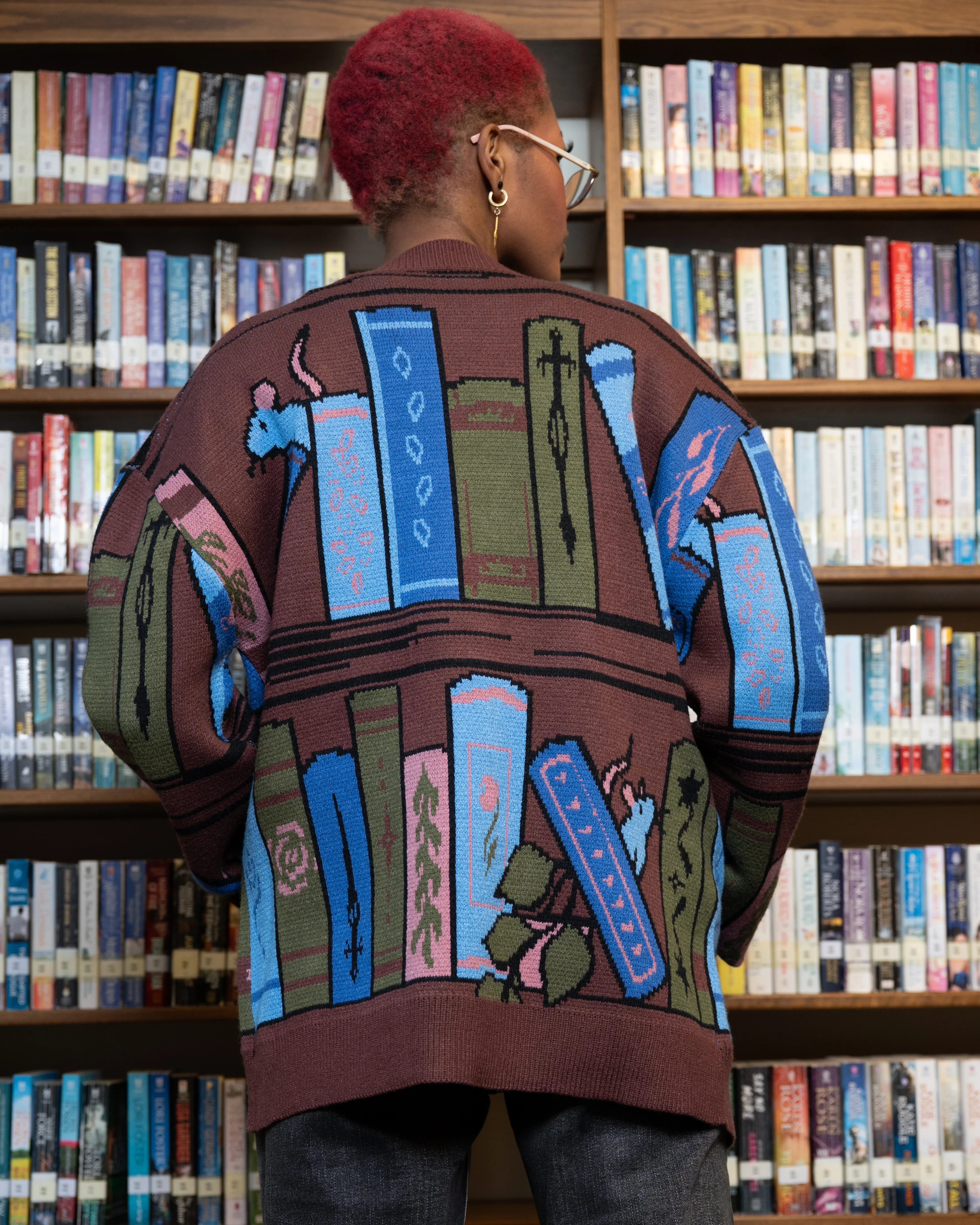 Library Cardigan - Image 9