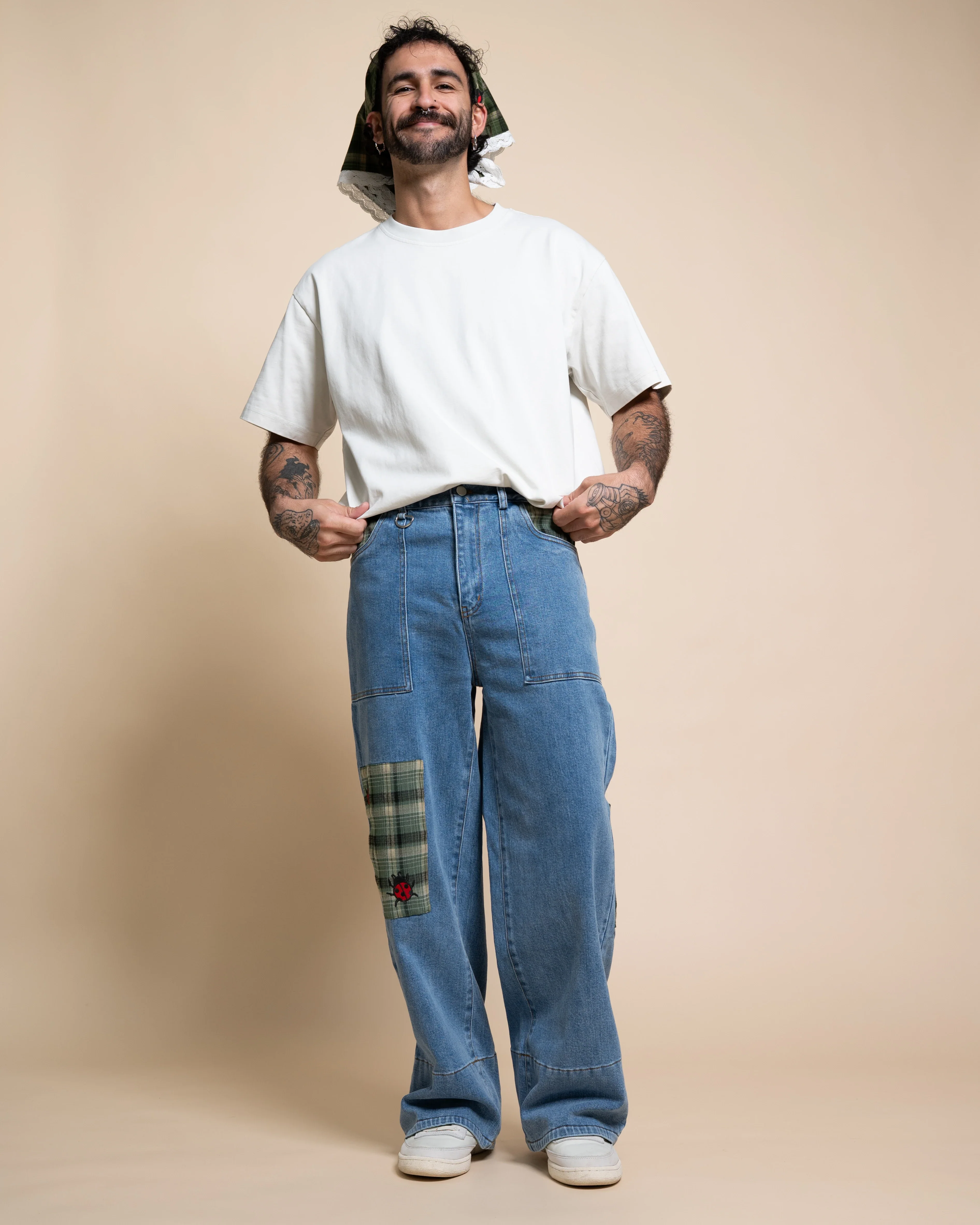Mackle Bottom Jeans - Image 21