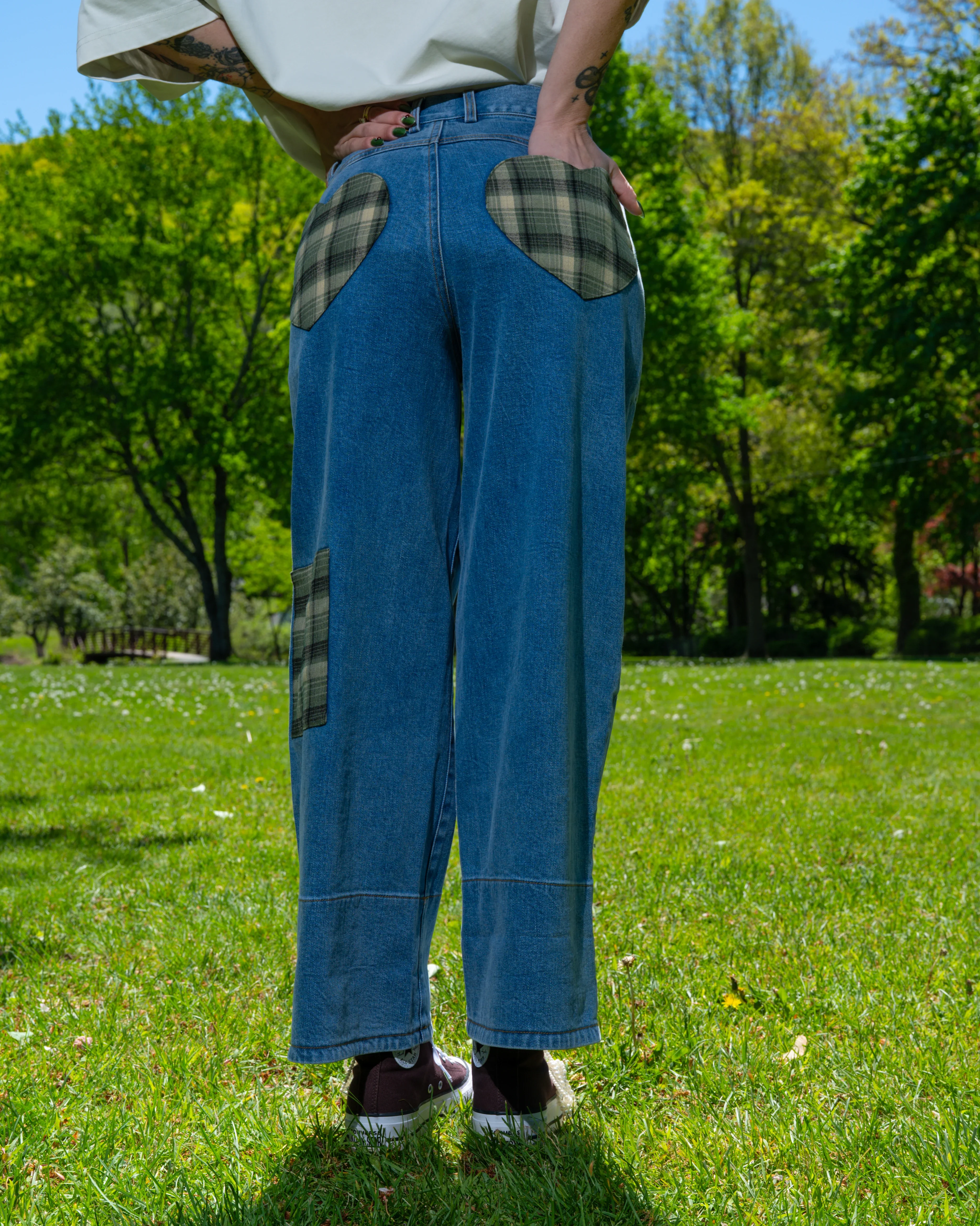 Mackle Bottom Jeans - Image 8