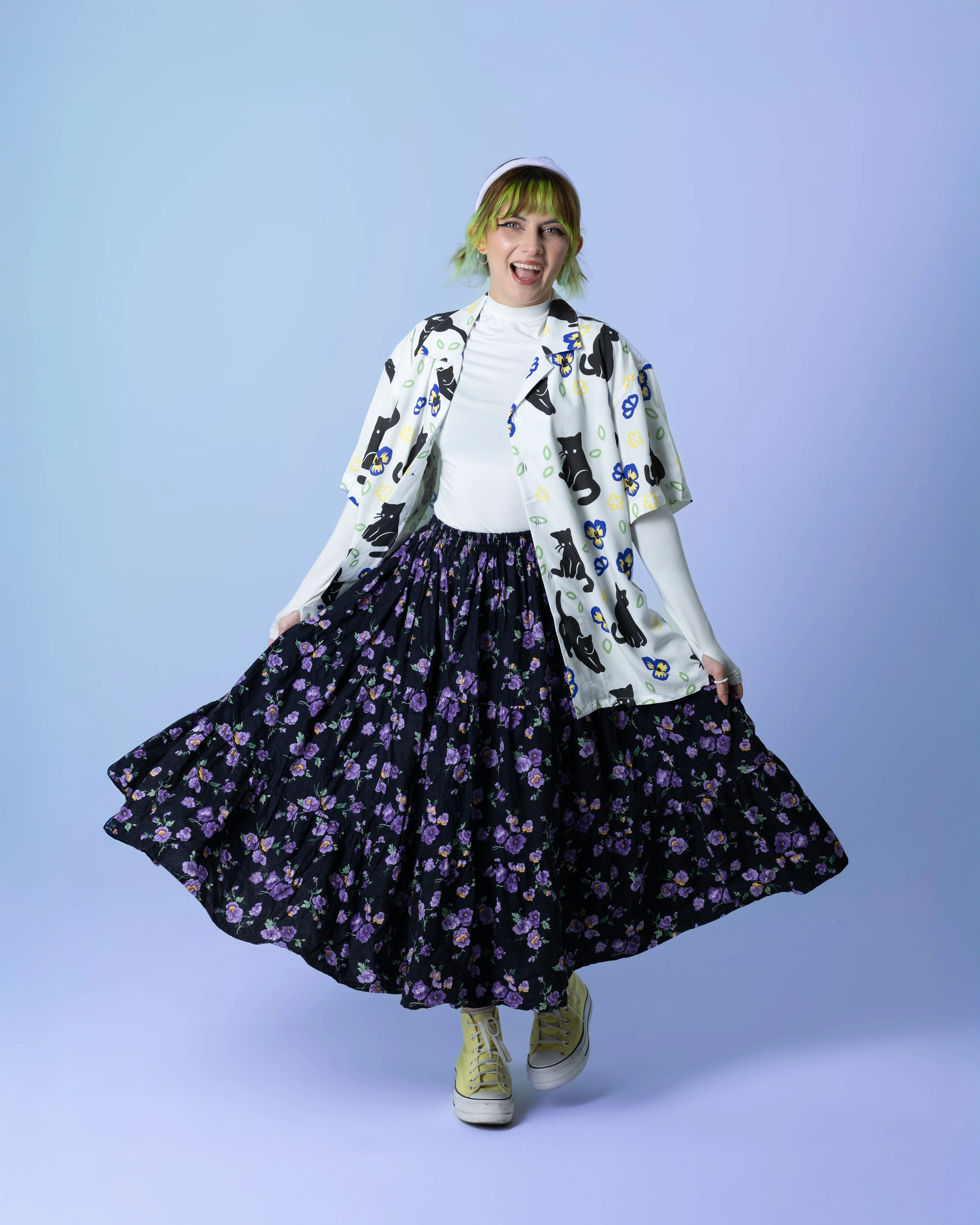 Meowin' Around Button Up - Image 3