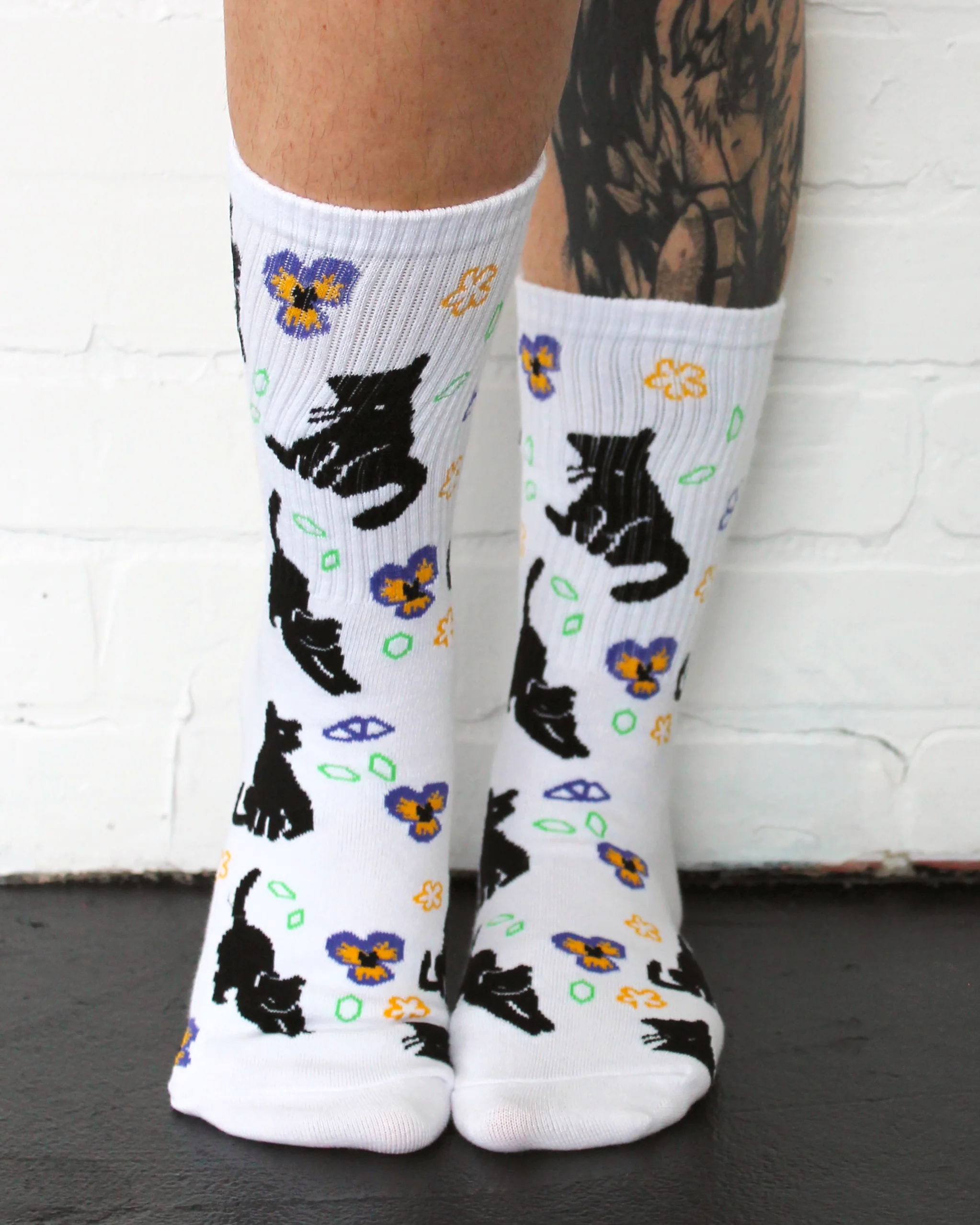 Meowin' Around Socks - Image 4
