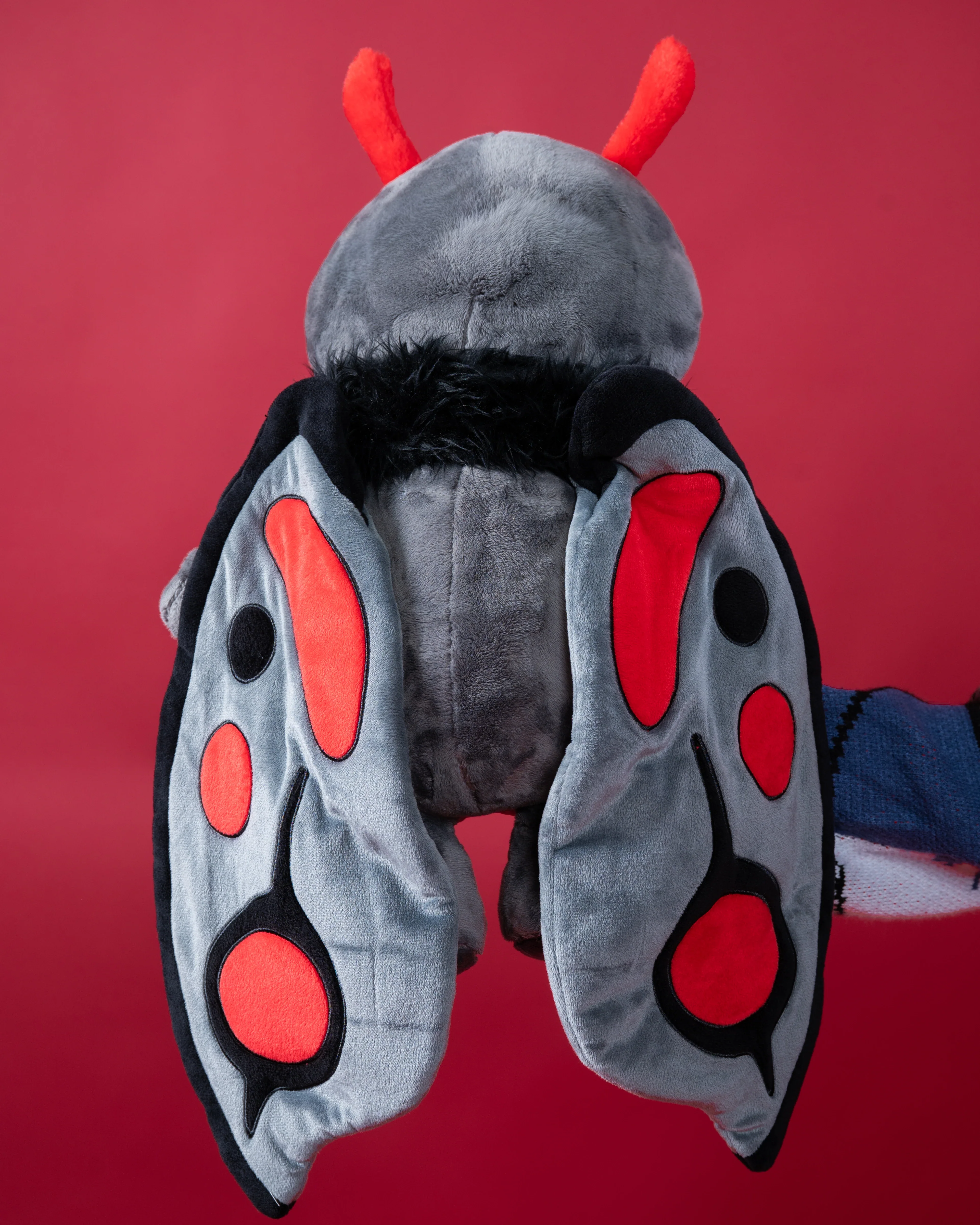 Mothman Plushie - Image 4