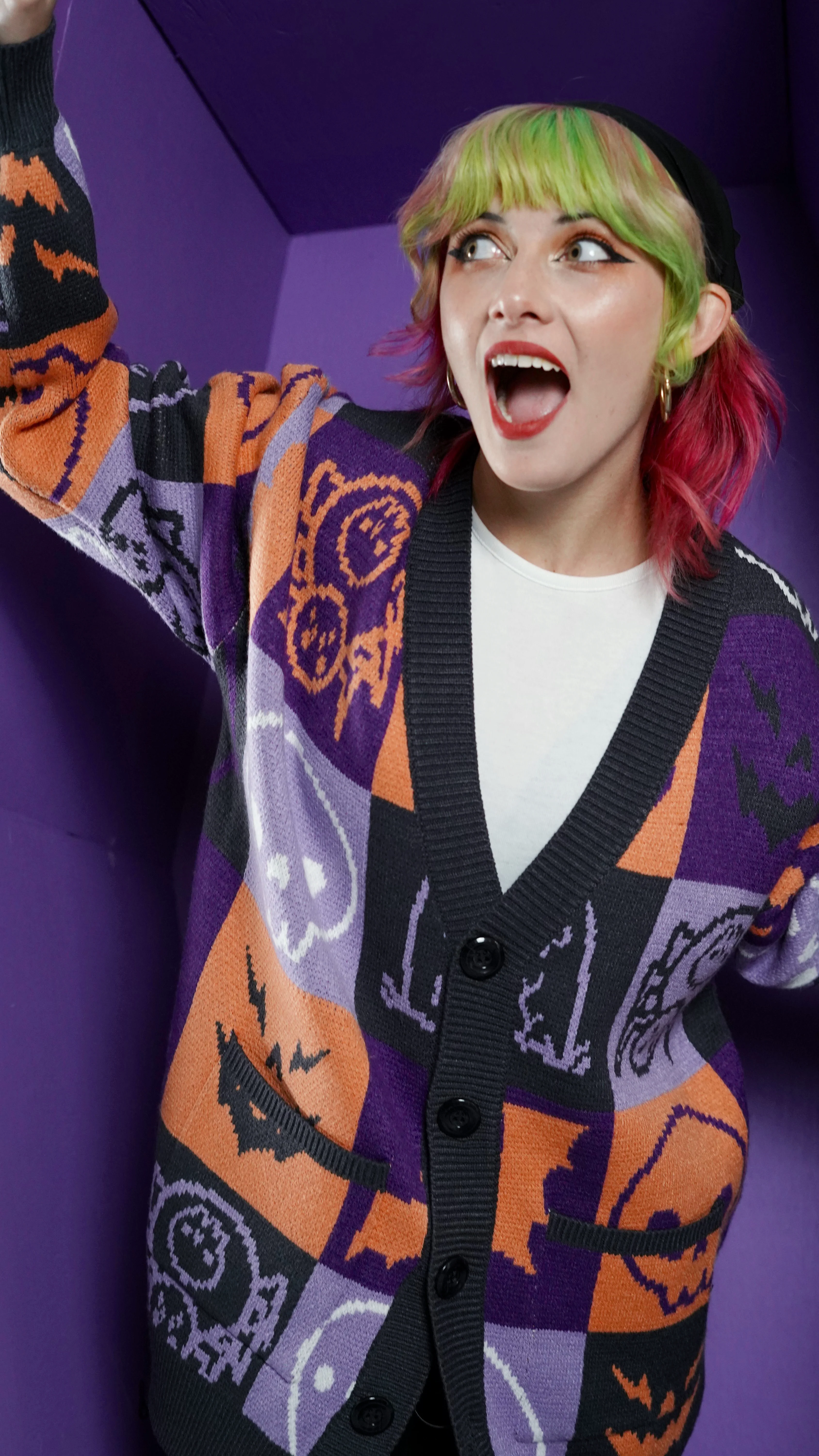 Seasons Hauntings Cardigan - Image 5